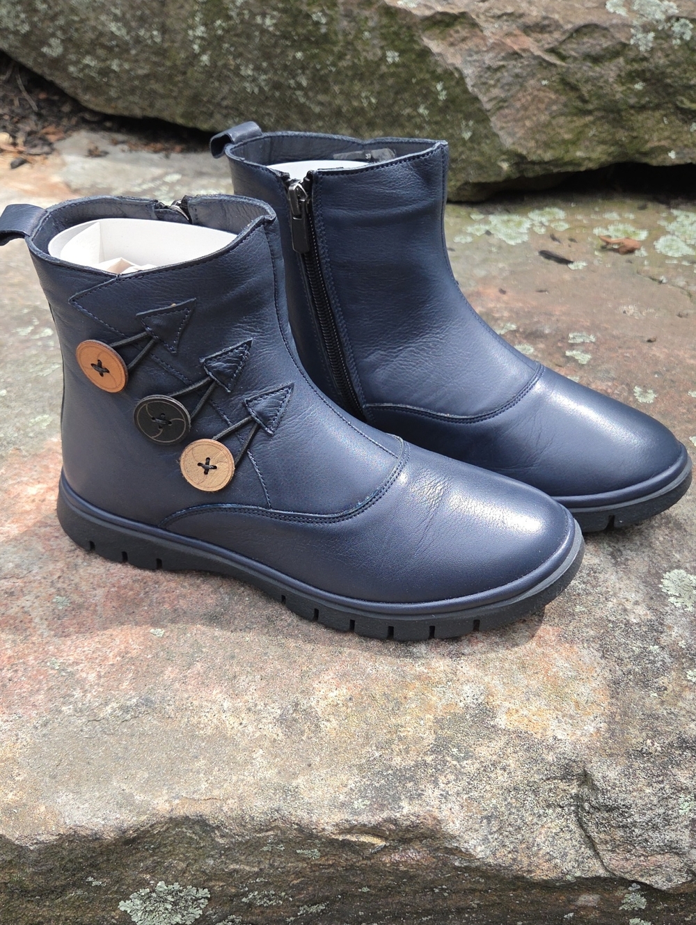 Coldwater Creek Black Walk-With-Me™ Insole Shoe